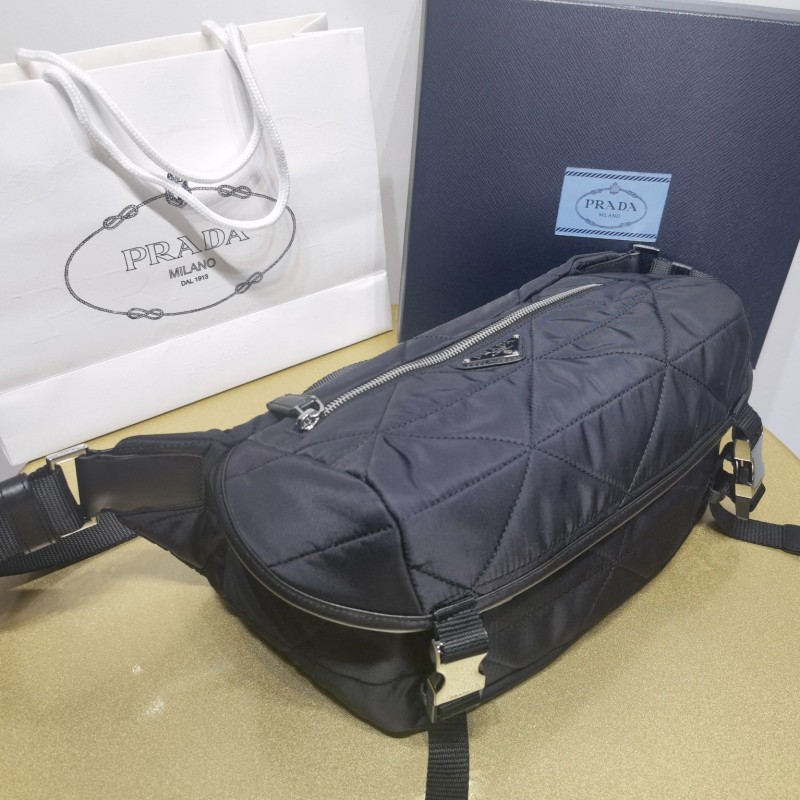 Prada 单肩包 / 斜挎包