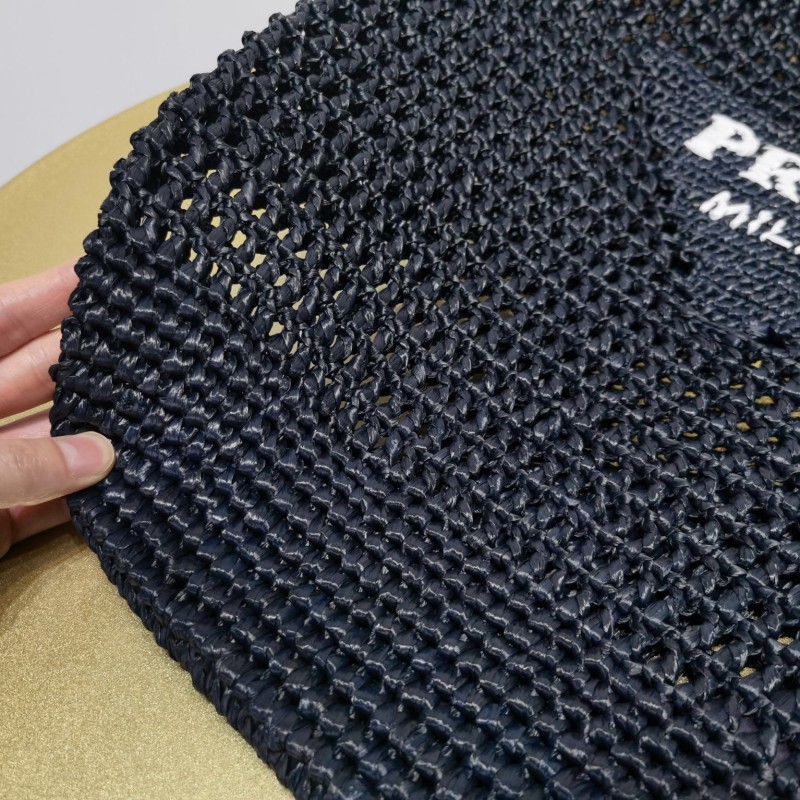 Prada Tote 造型包