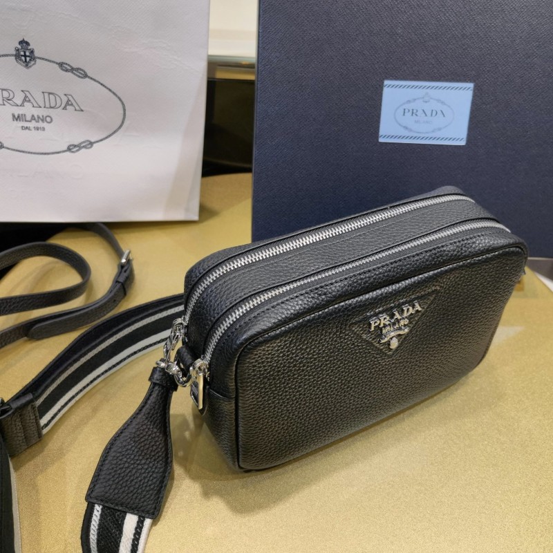 Prada 单肩包 / 斜挎包