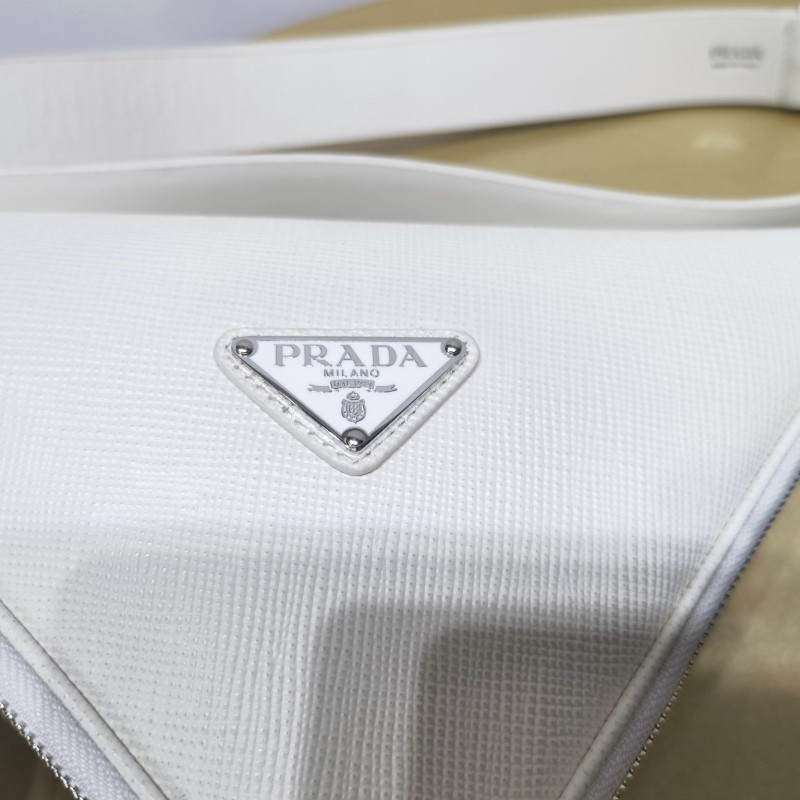 Prada 三角腰包 / 单肩包