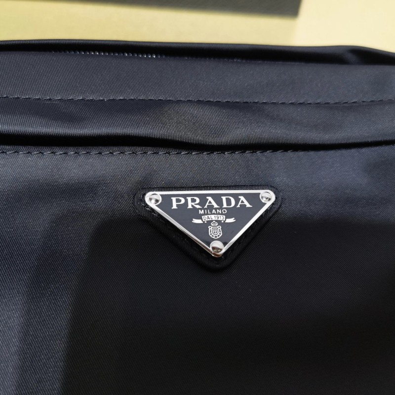 Prada 腰包 / 胸包