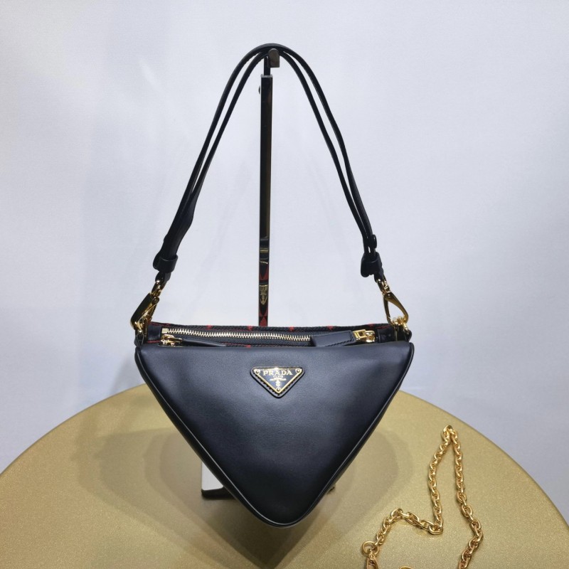 Prada 三角子母包