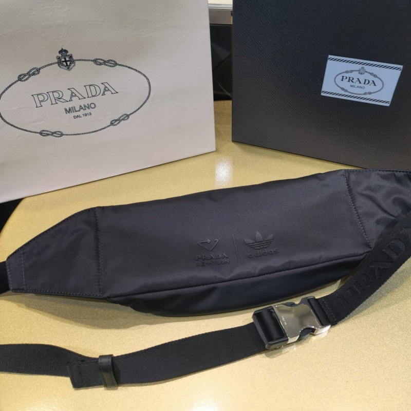 Prada X Adidas 腰包 / 胸包