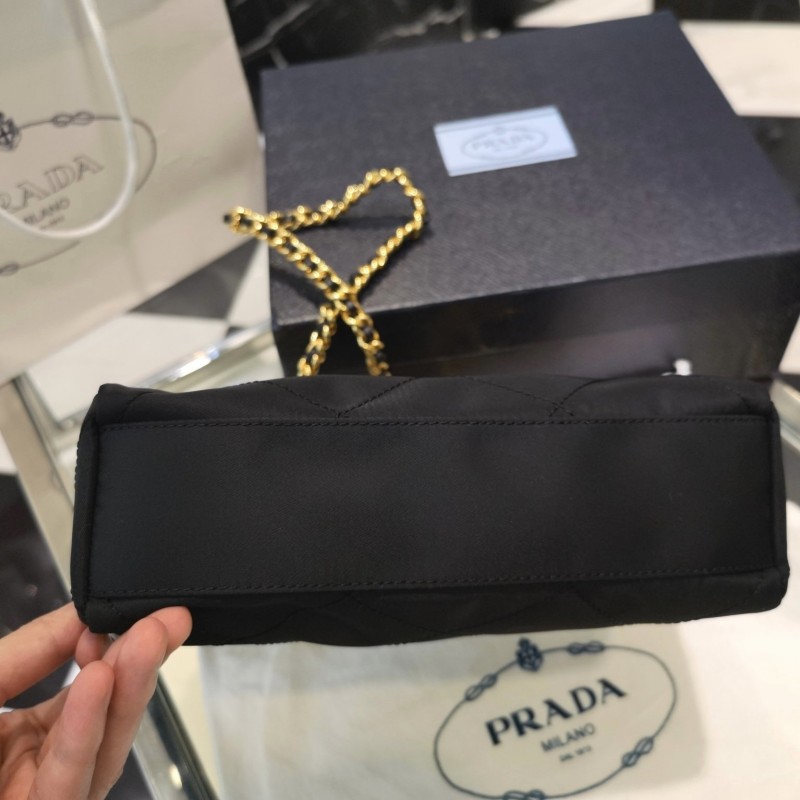Prada 链条包 / 流浪包