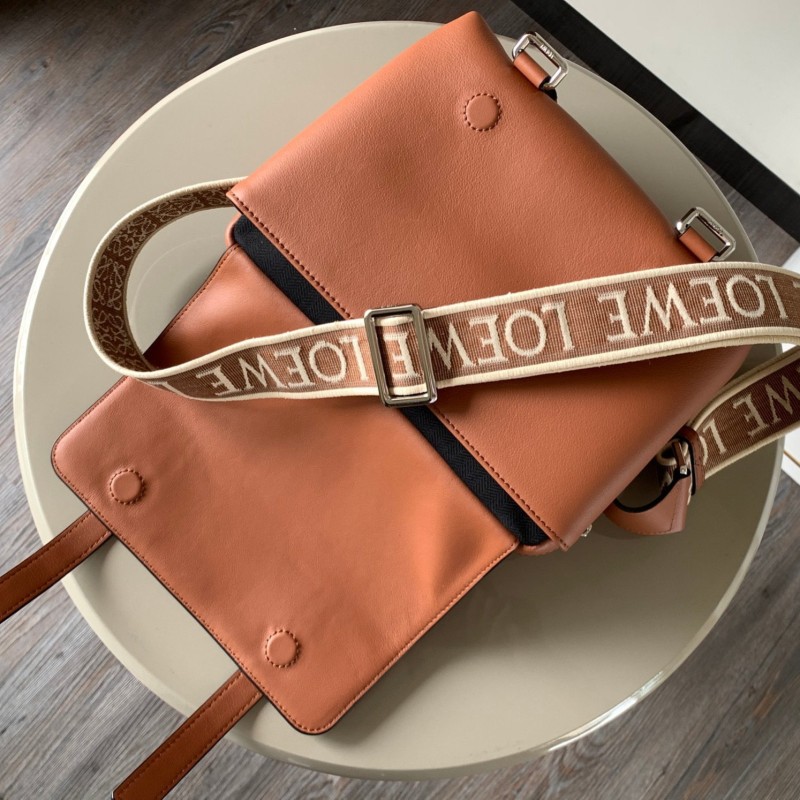 Loewe Messenger Bag