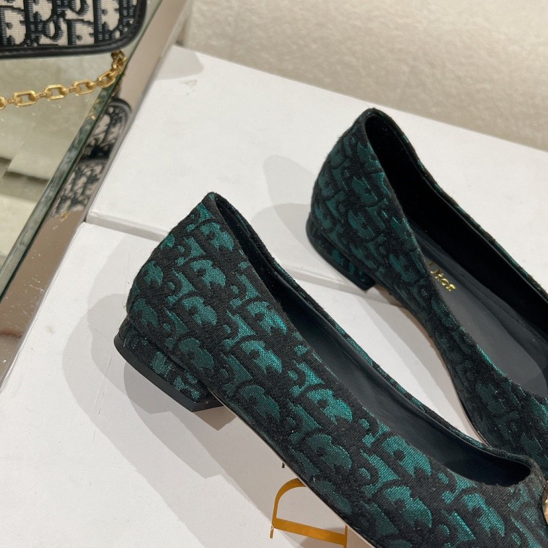 Dior Flat