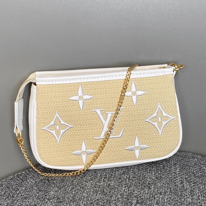 LV Mini Pochette Accessoires 