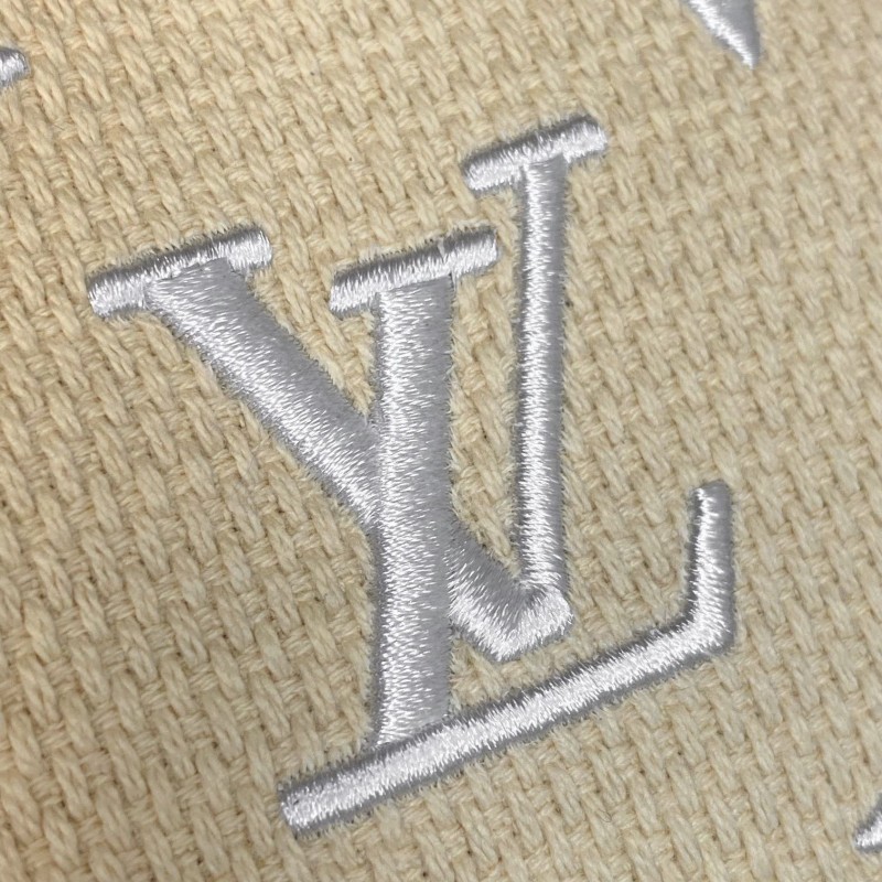 LV Mini Pochette Accessoires 