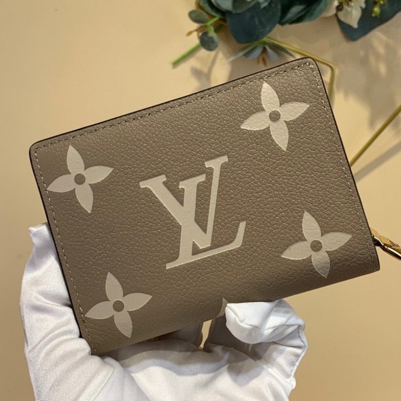 LV Clea Wallet