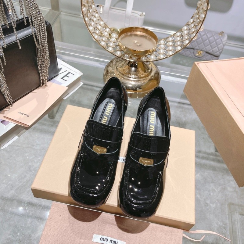 MiuMiu Flats