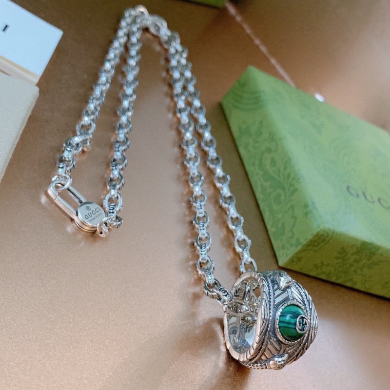 Gucci Necklace (Unisex)