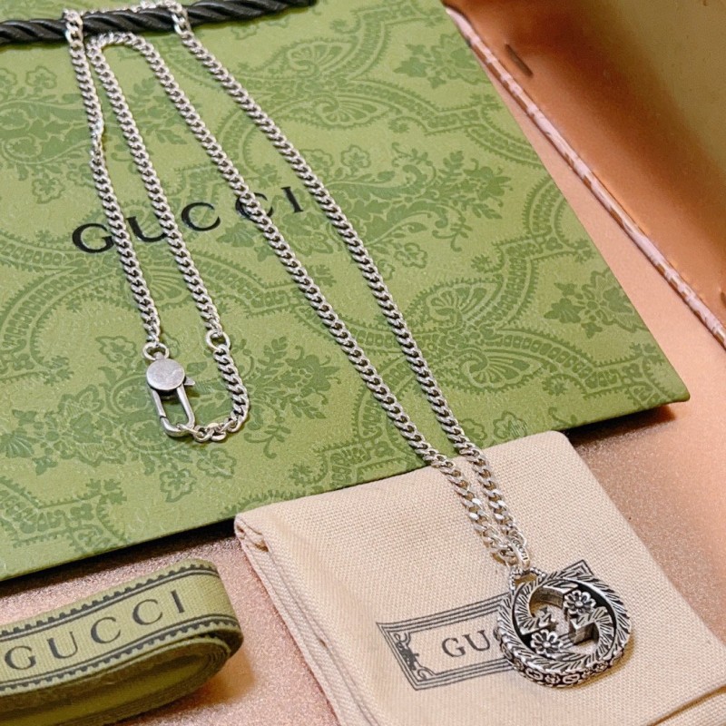 Gucci Necklace (Unisex)