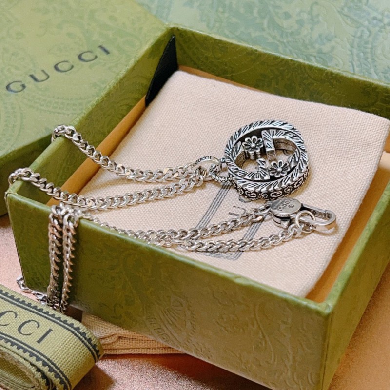 Gucci Necklace (Unisex)