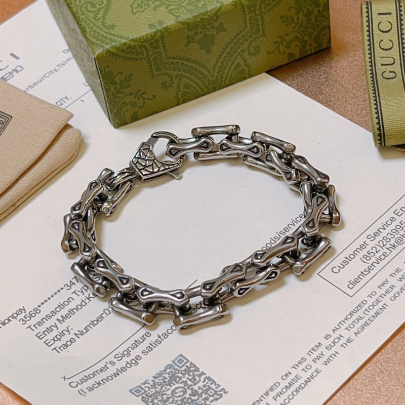 Gucci Bracelet (Unisex)