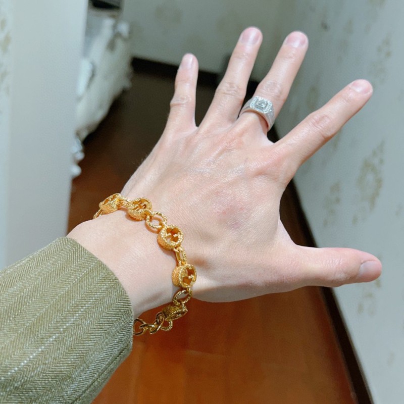 Gucci Bracelet (Unisex)
