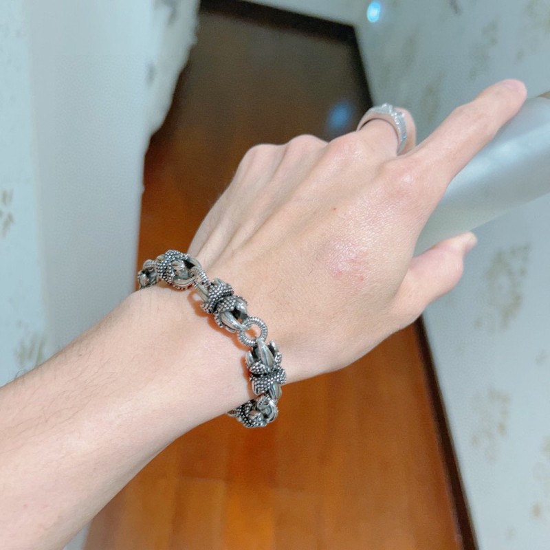 Gucci Bracelet (Unisex)