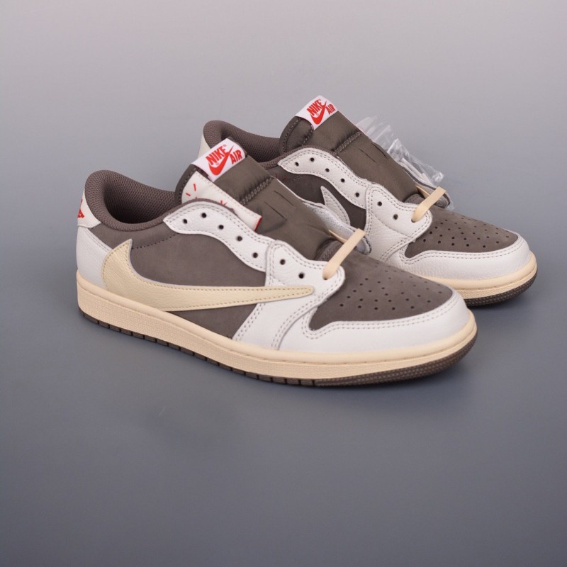 Nike Travis Scott AJ1