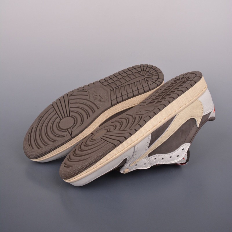 Nike Travis Scott AJ1