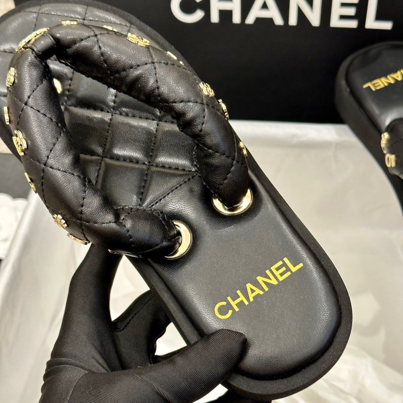Chanel Slippers 