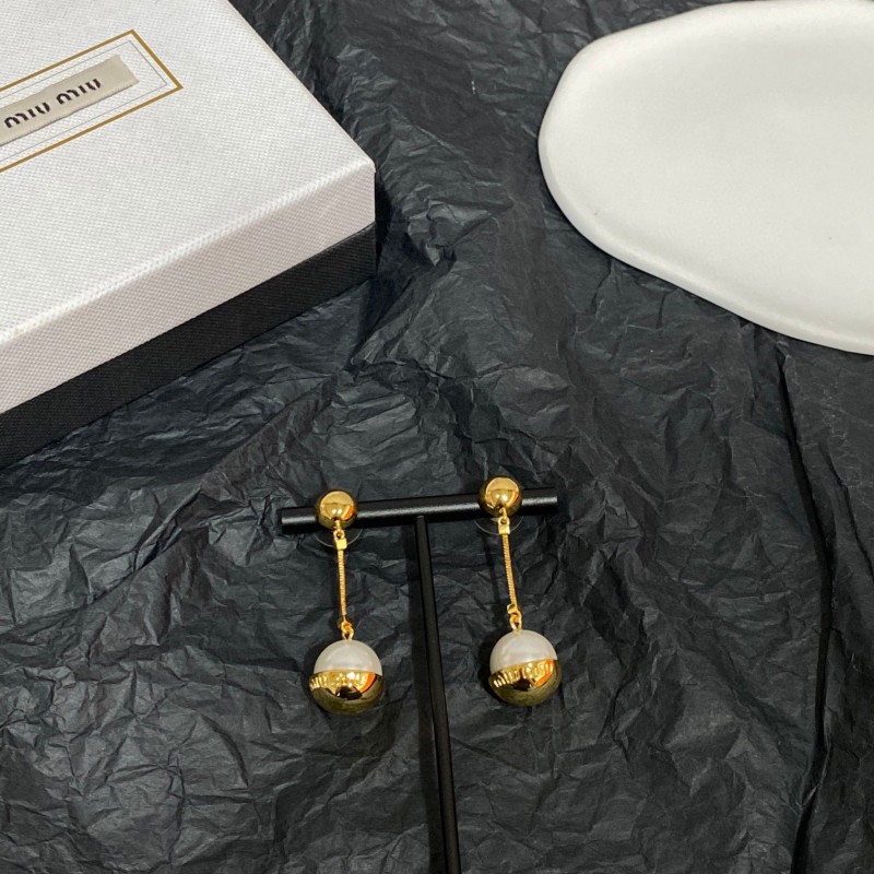 MiuMiu Earring