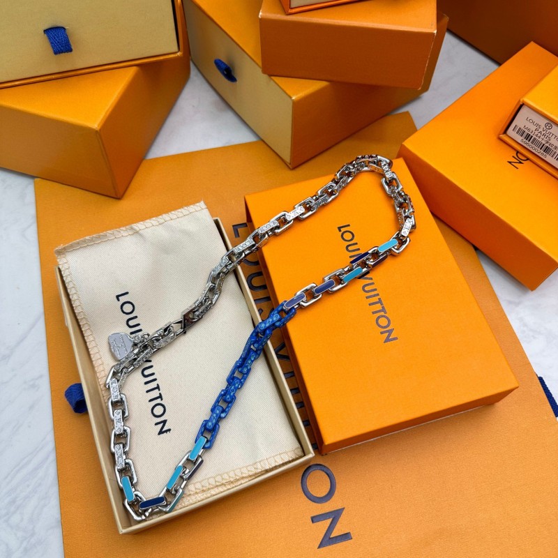 LV Necklace (Unisex)