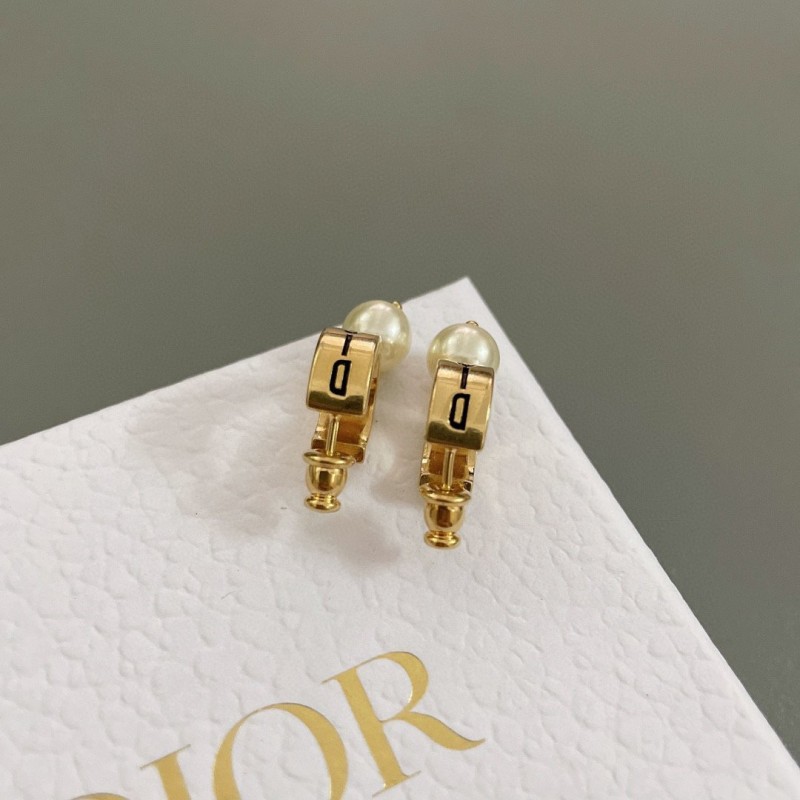 Dior Earring