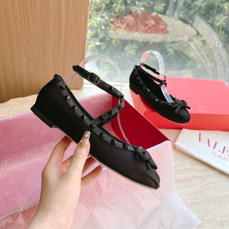 Valentino Rockstud Flat