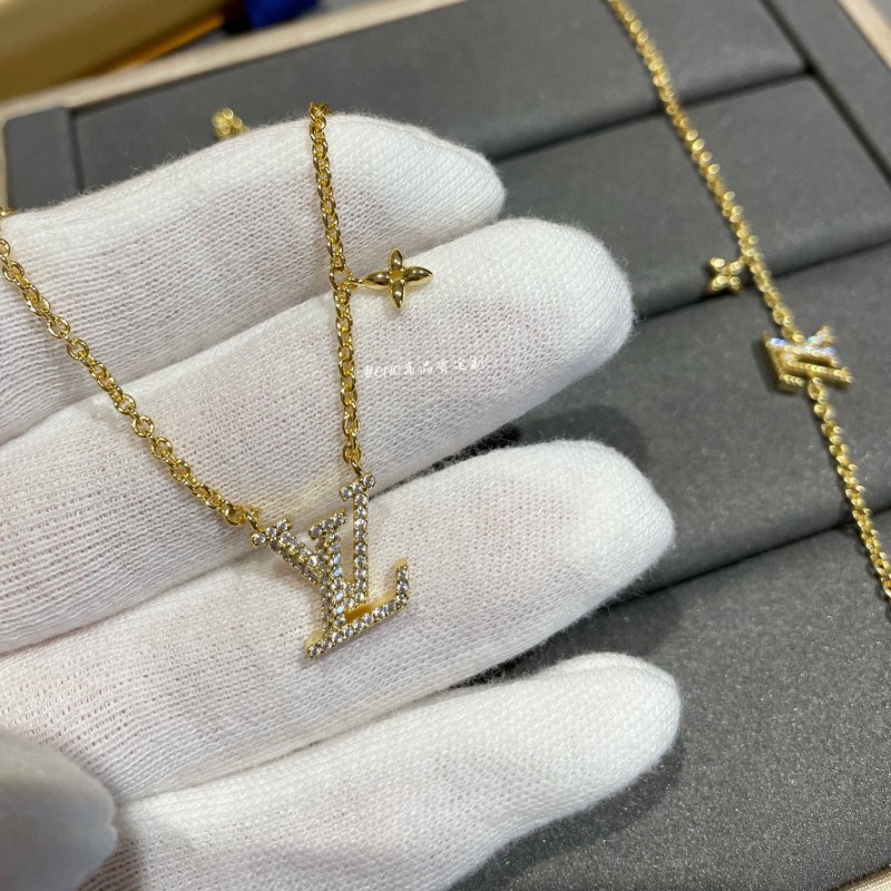 LV Necklace