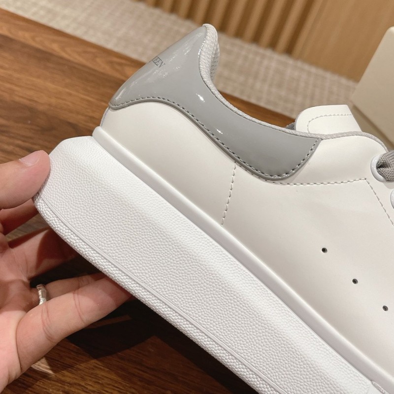 McQueen Unisex Sneaker