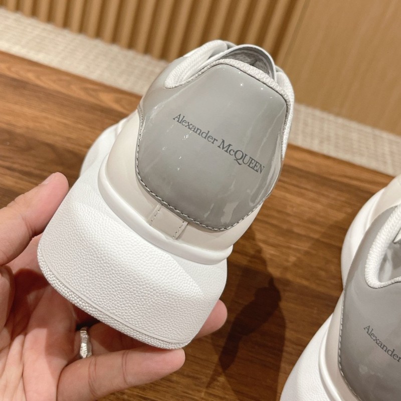 McQueen Unisex Sneaker