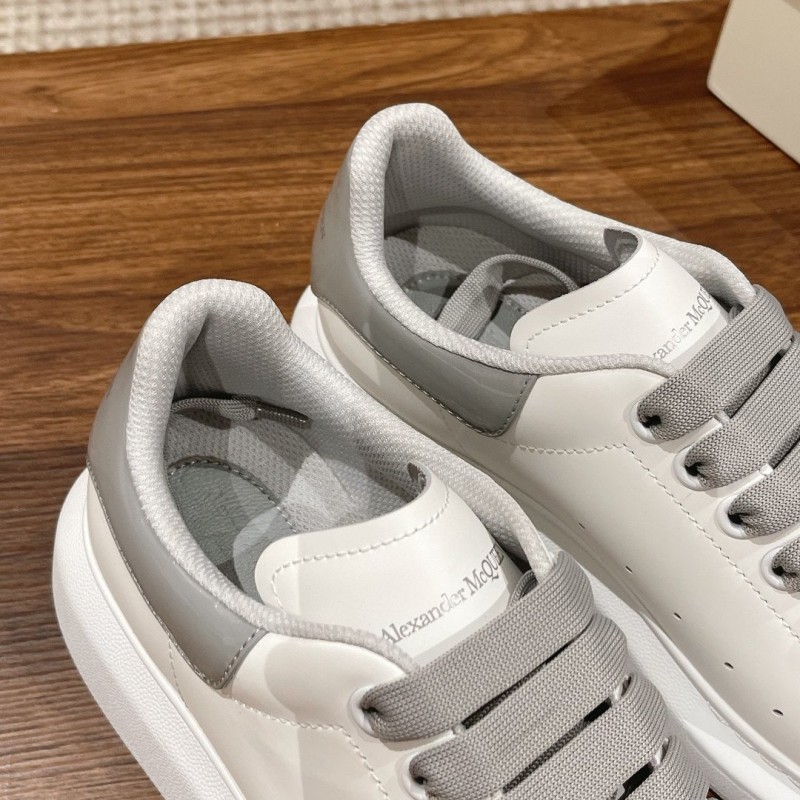 McQueen Unisex Sneaker
