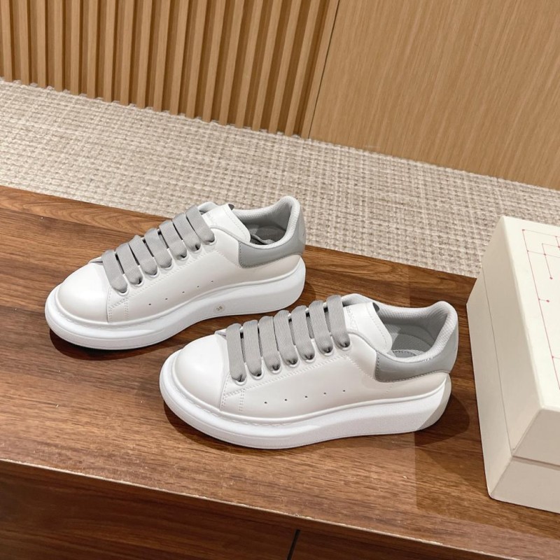 McQueen Unisex Sneaker