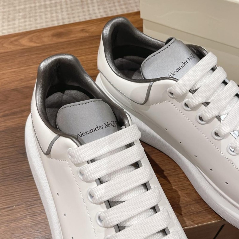 McQueen Unisex Sneaker