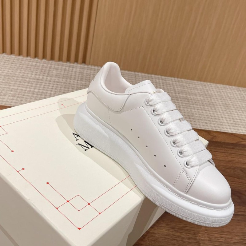 McQueen Unisex Sneaker