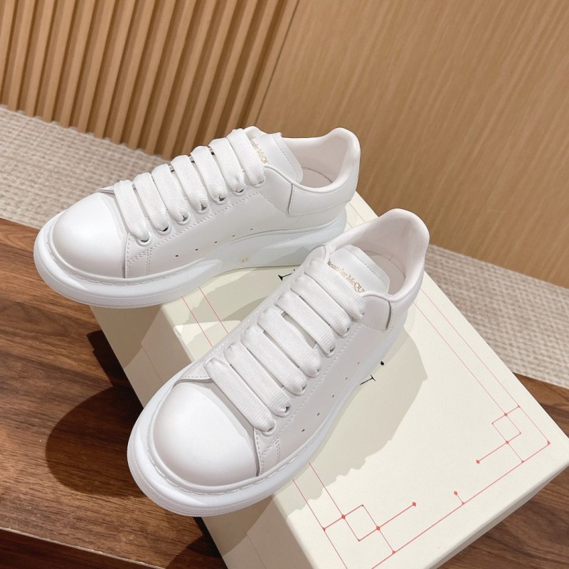 McQueen Unisex Sneaker