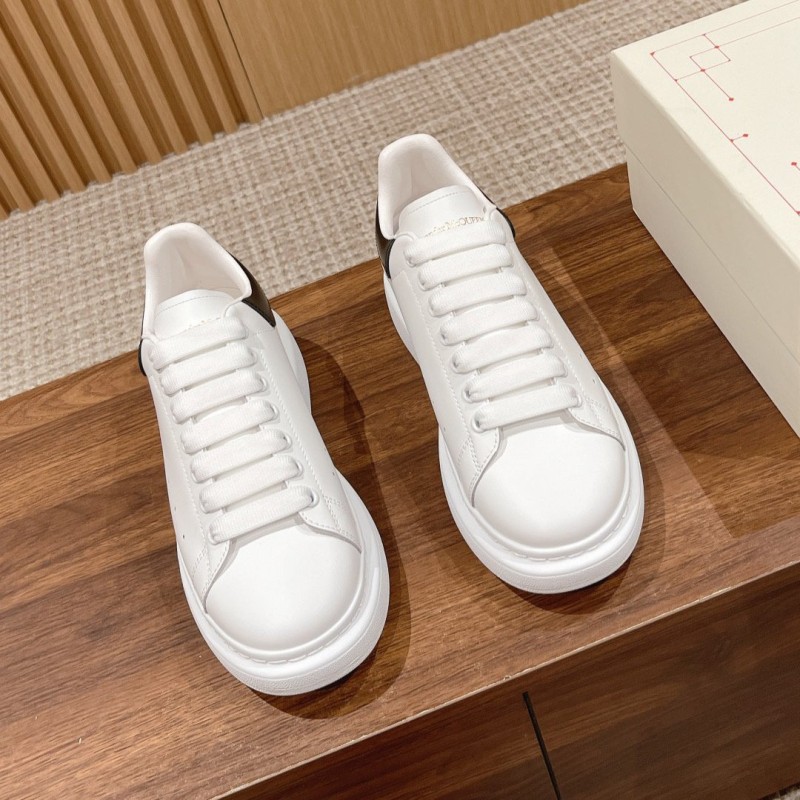 McQueen Unisex Sneaker