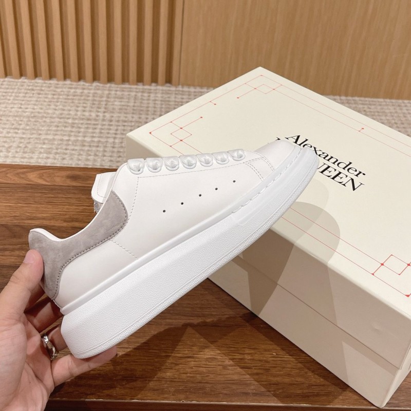 McQueen Unisex Sneaker