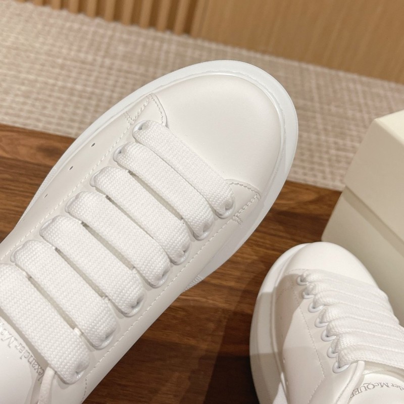 McQueen Unisex Sneaker