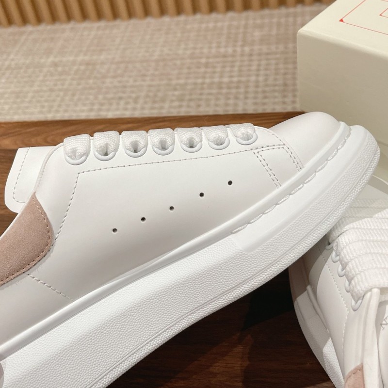 McQueen Unisex Sneaker