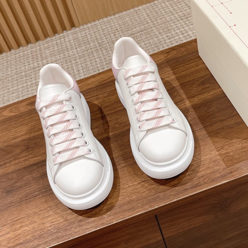 McQueen Unisex Sneaker