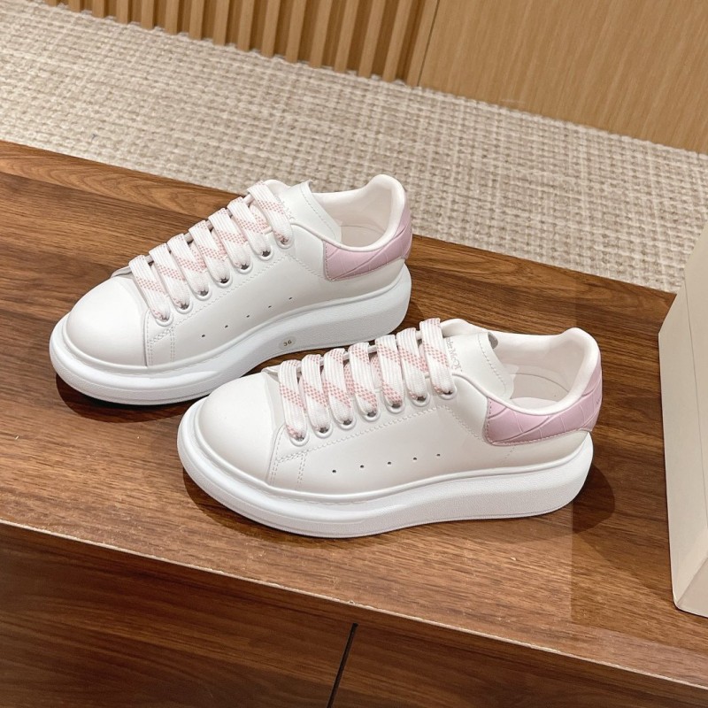 McQueen Unisex Sneaker