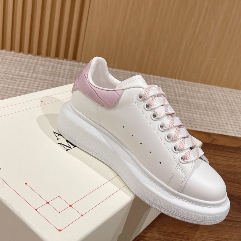 McQueen Unisex Sneaker