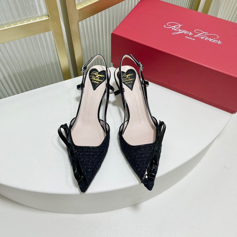Roger Vivier Virgule Bow Heels
