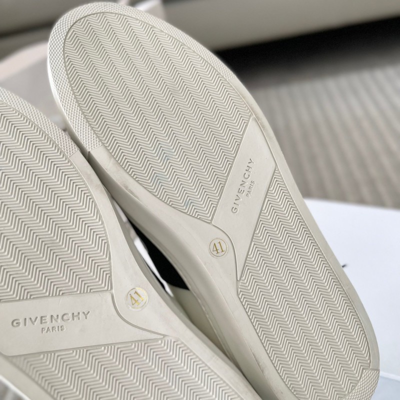 Givenchy Unisex Skateboard Shoes