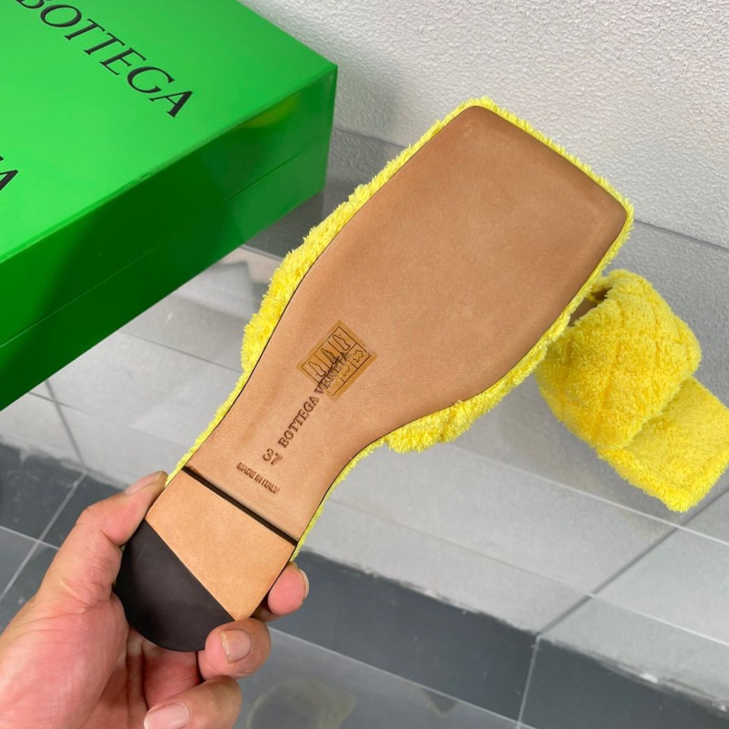 Bottega Veneta Flat