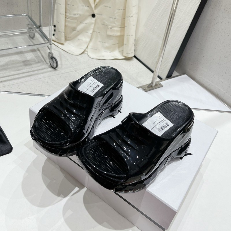 Givenchy Marchmallow Slippers