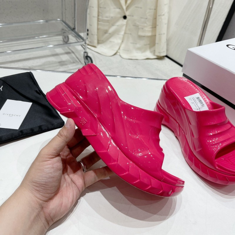 Givenchy Marchmallow Slippers