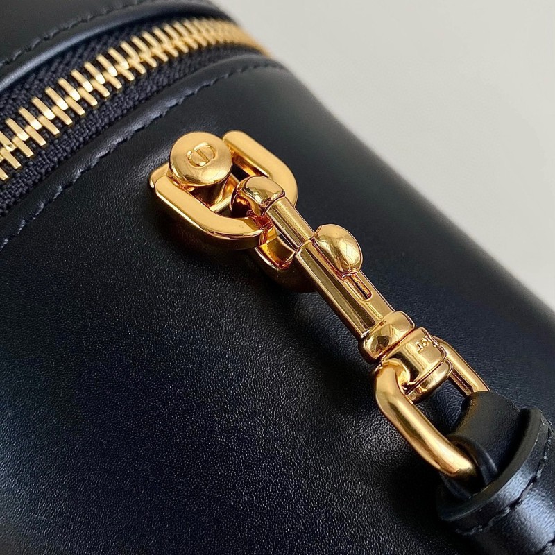 Dior Signature Vanity