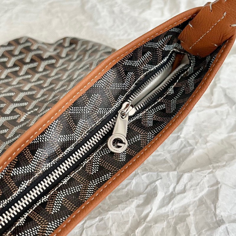 Goyard Hobo