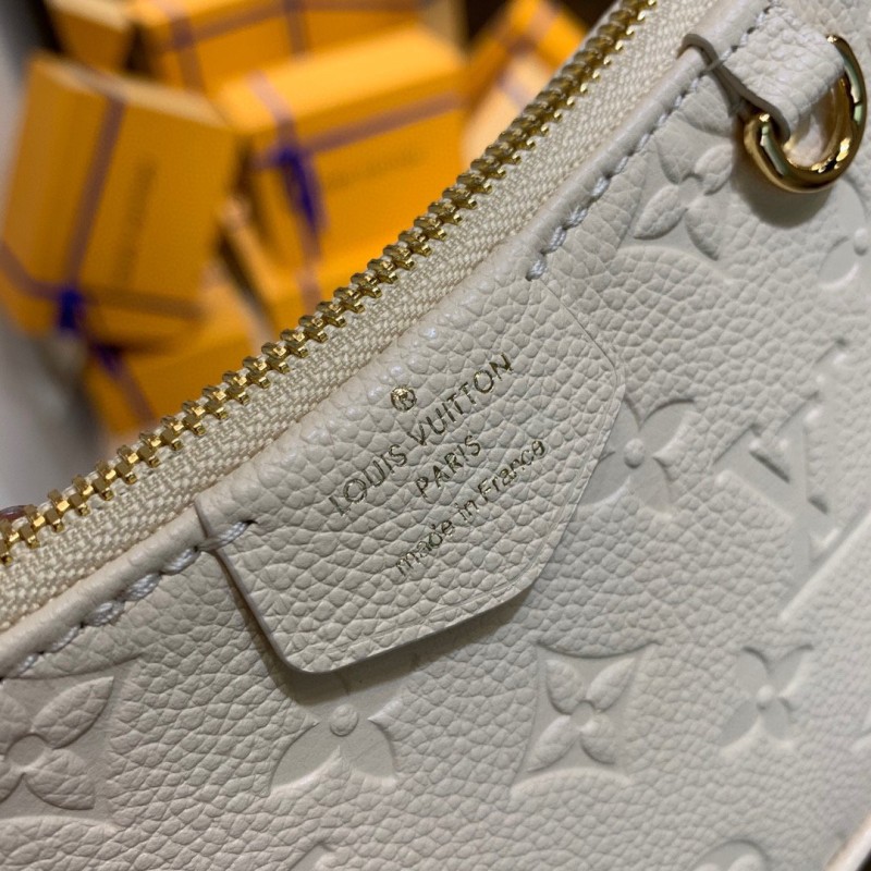 LV Easy Pouch On Strap